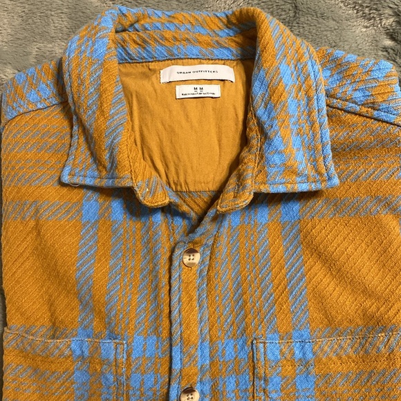 Urban Outfitters Shacket - Picture 1 of 6